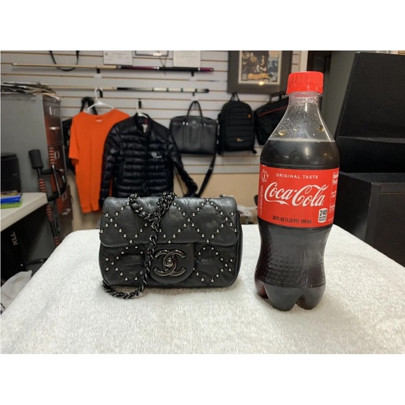 🔥SALE🔥Chanel mini rectangle classic flap studded Dallas black bag - Picture 8 of 16